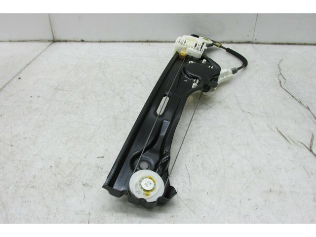  2007-2010 BMW X5 E70 OEM LEFT REAR DOOR WINDOW TRACK REGULATOR