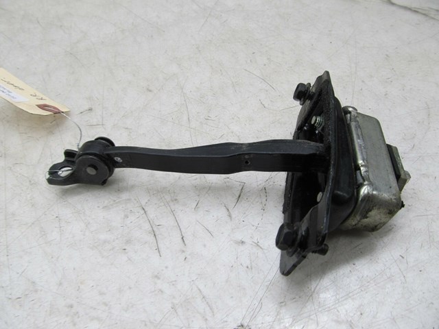 2009-2016 INFINITI FX35 QX70 OEM RIGHT REAR DOOR STOPPER 