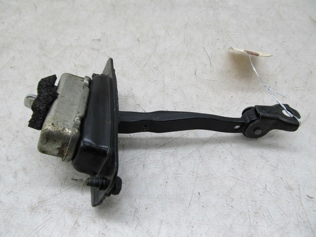 2009-2016 INFINITI FX35 QX70 OEM RIGHT REAR DOOR STOPPER 