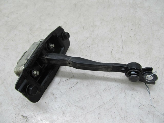 2009-2016 INFINITI FX35 QX70 OEM RIGHT REAR DOOR STOPPER 
