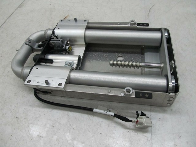 2006-2013 VOLVO C70 T5 OEM RIGHT REAR ROLL OVER PROTECTION BAR 