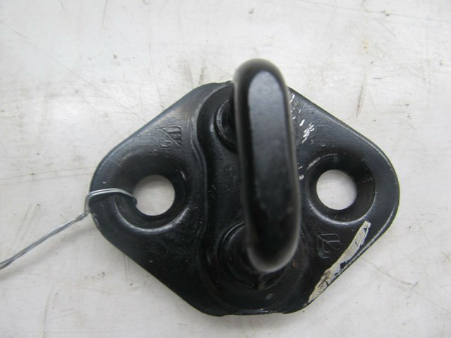 2007-2015 NISSAN XTERRA OEM LEFT FRONT DRIVER SIDE DOOR LATCH HOOK 