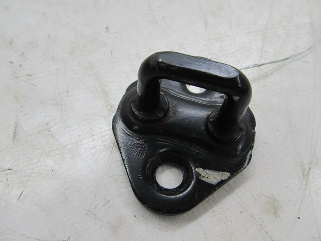 2007-2015 NISSAN XTERRA OEM RIGHT FRONT PASSENGER SIDE DOOR LATCH HOOK 