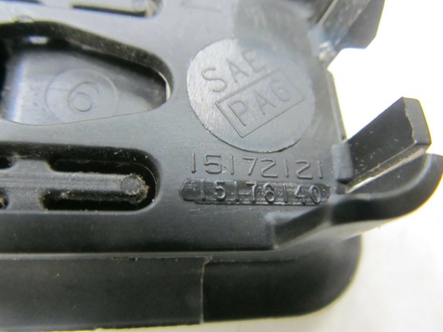 2003-2007 CHEVY SILVERADO OEM RIGHT FRONT DOOR LOCK INDICATOR 