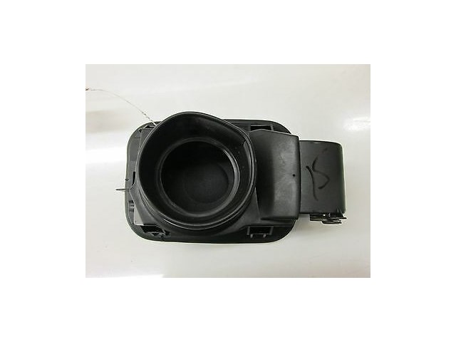  2008-2010 BMW 528xi 535i E60 OEM FUEL TANK ENTER DOOR LID COVER W/ HOUSING