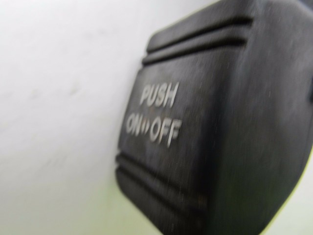 2014-2016 INFINITI Q50 OEM LEFT FRONT DRIVER SIDE E BRAKE 