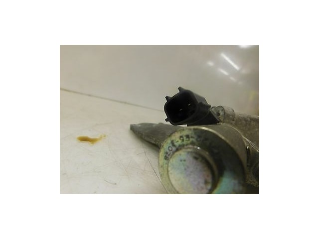 2009-2012 NISSAN 370Z OEM RIGHT FRONT SPROCKET  COVER W/ SOLENOID