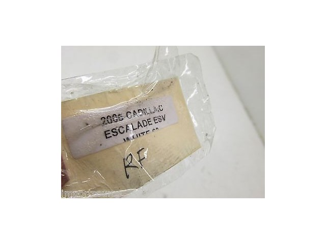 2002-2006 CADILLAC ESCALADE OEM RIGHT FRONT UPPER WISHBONE CONTROL ARM 