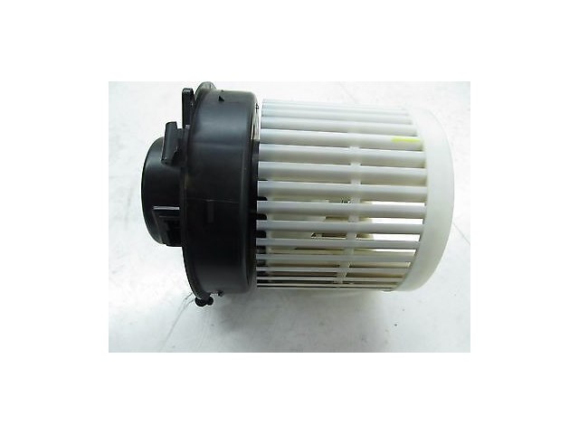 2014-2016 NISSAN VERSA NOTE OEM FRONT BLOW MOTOR 