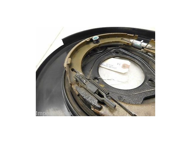 2013-2015 GMC ACADIA OEM LEFT REAR DRIVER SIDE DRUM BRAKE ASSEMBLY