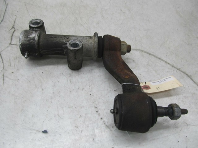 2003-2007 CHEVY SILVERADO OEM RIGHT FRONT STEERING IDLER PITMAN ARM KIT 