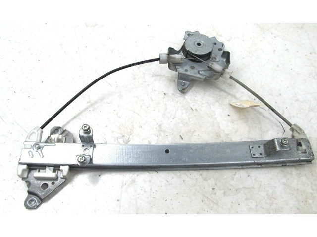 2007-2015 NISSAN XTERRA OEM LEFT REAR PASSENGER DOOR WINDOW TRACK 