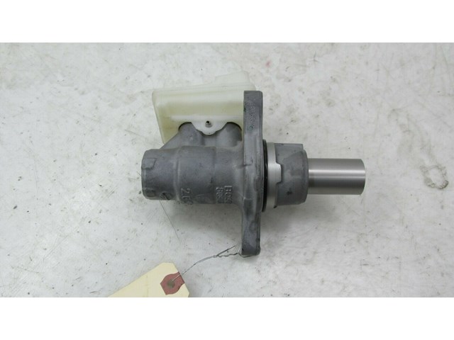 2015-2019 NISSAN MURANO OEM MASTER BRAKE CYLINDER     
