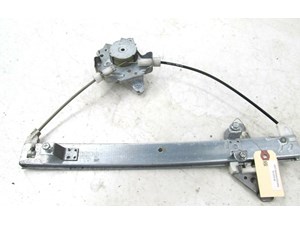 2007-2015 NISSAN XTERRA OEM RIGHT REAR PASSENGER DOOR WINDOW TRACK 