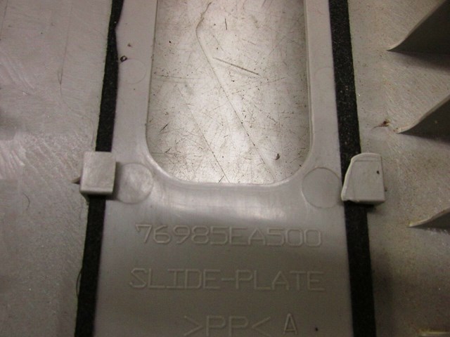 2007-2015 NISSAN XTERRA OEM RIGHT FRONT PASSENGER SIDE B-PILLAR 76985EA500 
