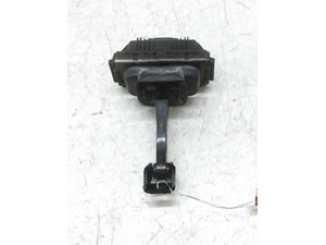 2007-2010 BMW 328xi E90 OEM RIGHT FRONT PASSENGER SIDE DOOR STOP CHECK STRAP 