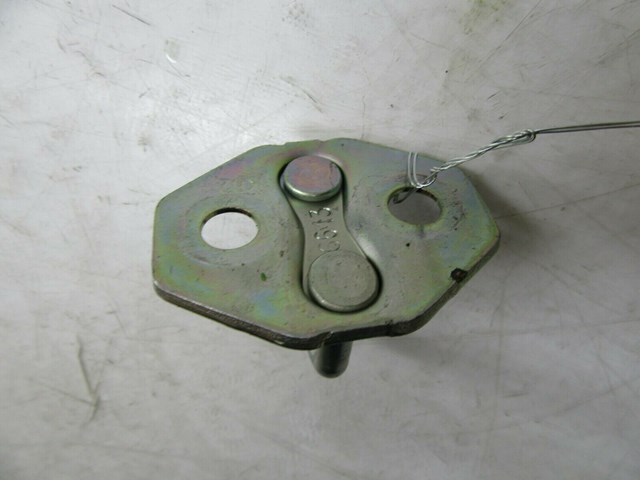 2013-2018 ACURA RDX OEM REAR TAILGATE HATCH LOWER LATCH CATCH HOOK