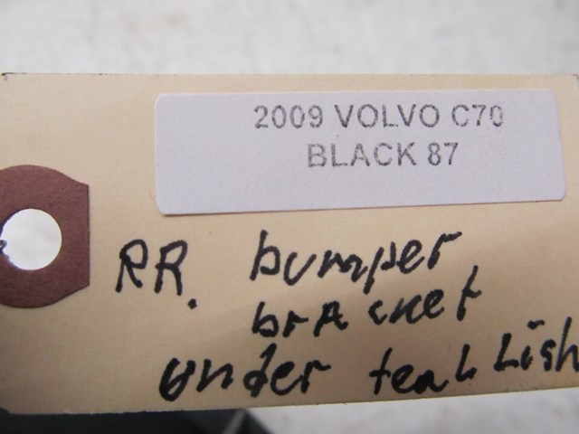 2006-2013 VOLVO C70 T5 OEM RIGHT REAR PASSENGER SIDE BUMPER MOUNTING BRACKET