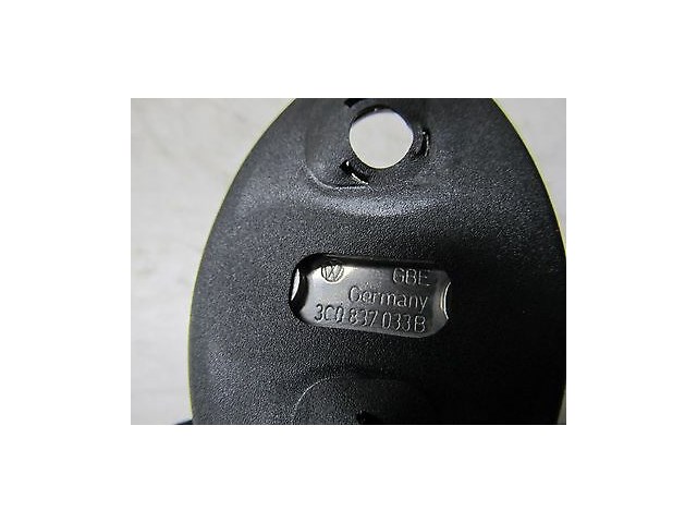 2009-2016 VOLKSWAGEN CC OEM RIGHT FRONT PASSENGER DOOR CATCH LATCH 3C0837033B