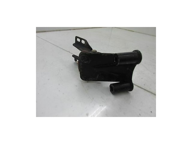 2004-2008 MASERATI QUATTROPORTE M139 OEM DRIVE SHAFT MOUNT SUPPORT BRACKET