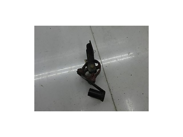 2004-2008 MASERATI QUATTROPORTE M139 OEM DRIVE SHAFT MOUNT SUPPORT BRACKET