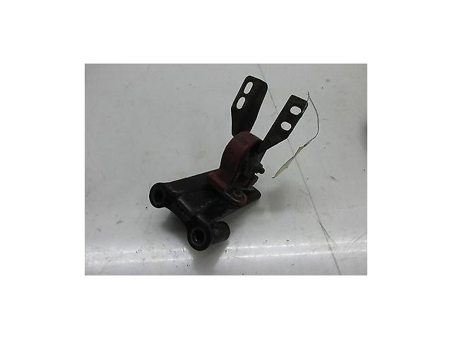 2004-2008 MASERATI QUATTROPORTE M139 OEM DRIVE SHAFT MOUNT SUPPORT BRACKET