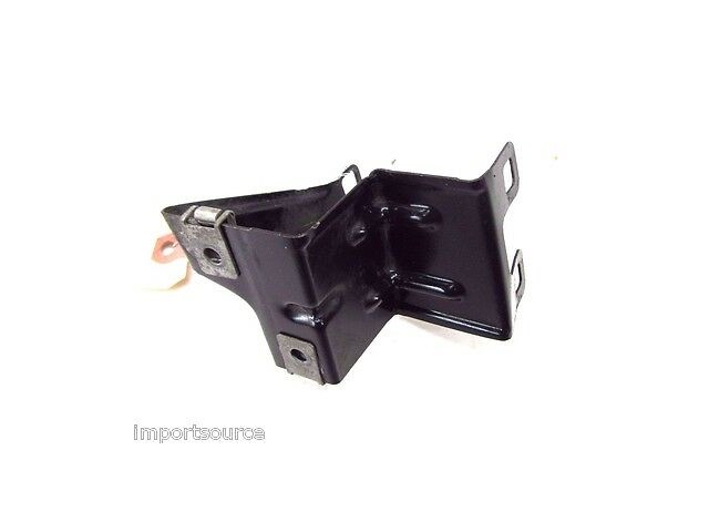 2001-2005 MERCEDES C240 W203 OEM LEFT FRONT BRACKET #3