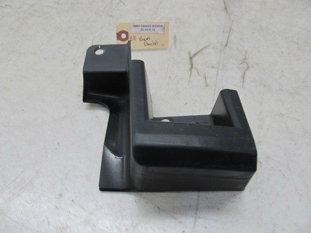  2003-2006 RANGE ROVER HSE OEM LEFT REAR BUMPER BRACKET 