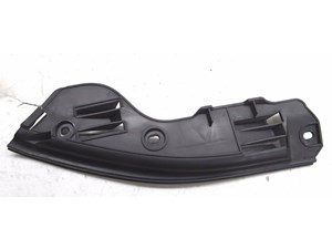 2004-2007 VOLKSWAGEN TOUAREG OEM LEFT REAR BUMPER GUIDE MOUNT BRACKET 7L6807393