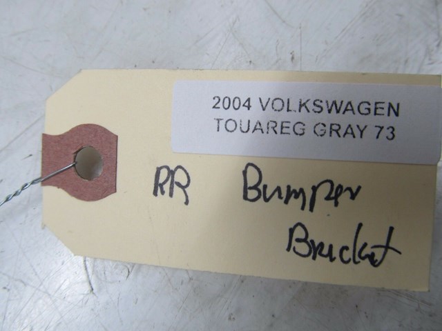 2004-2007 VOLKSWAGEN TOUAREG OEM RIGHT REAR BUMPER MOUNT BRACKET 7L6807862
