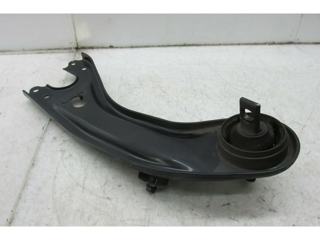 2014-2016 KIA CADENZA OEM RIGHT REAR TRAILING CONTROL ARM 