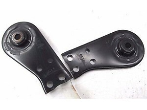 2009-2014 NISSAN MAXIMA OEM REAR SUSPENSION CROSSMEMBER STAY BRACKETS SET PAIR