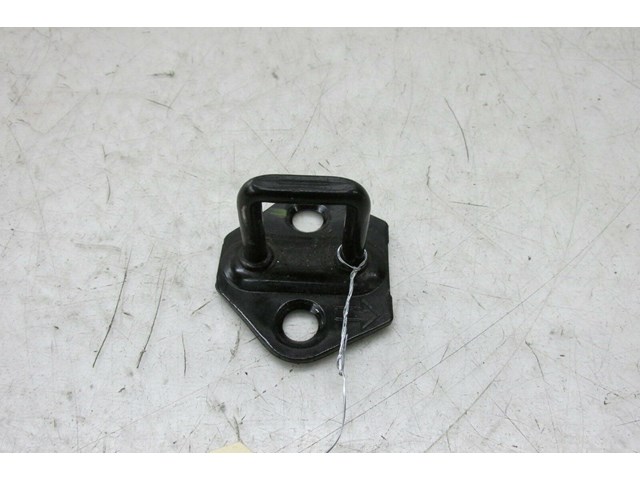  2009-2016 INFINITI FX35 QX70 OEM REAR TAILGATE HATCH LOWER CATCH LATCH 