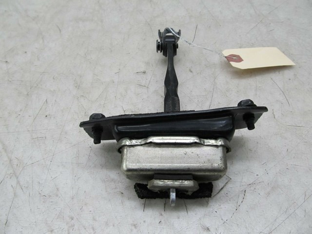 2009-2016 INFINITI FX35 QX70 OEM LEFT REAR DOOR STOPPER 