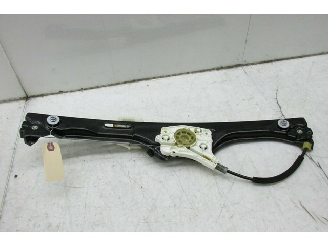 2007-2010 BMW X5 E70 OEM RIGHT REAR DOOR WINDOW TRACK REGULATOR 
