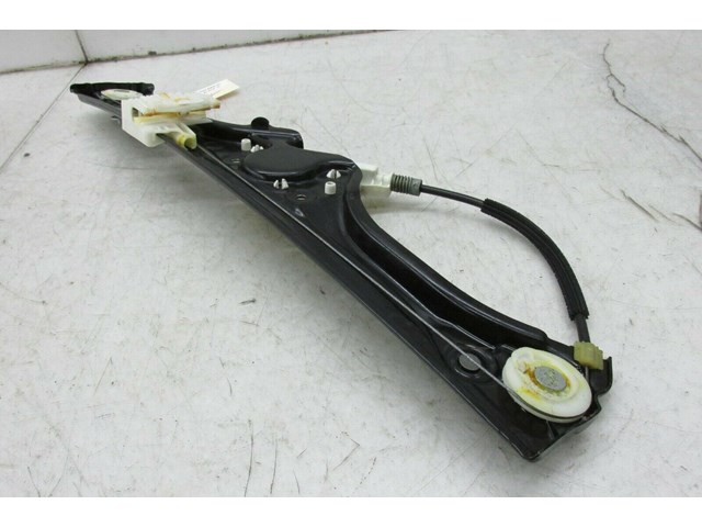2007-2010 BMW X5 E70 OEM RIGHT REAR DOOR WINDOW TRACK REGULATOR 