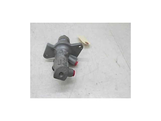 2007-2010 BMW 328i E90 OEM MASTER BRAKE CYLINDER  