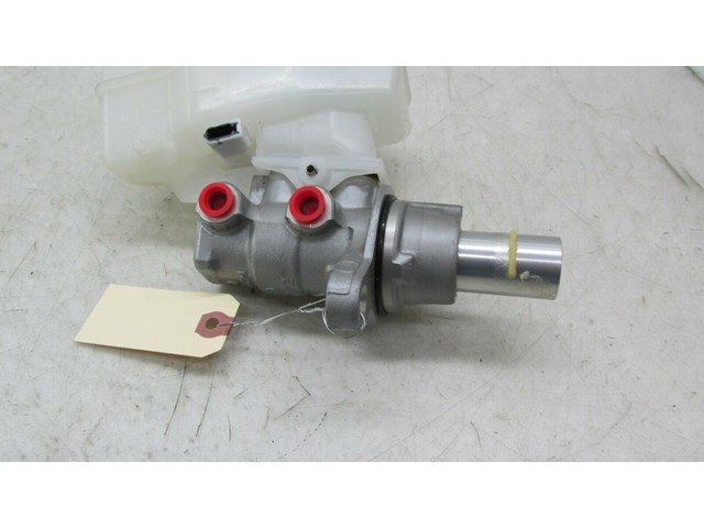  2014-2018 INFINITI Q50 OEM MASTER BRAKE CYLINDER WITH RESERVOIR  