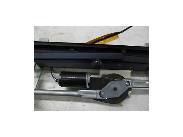 2004-2008 MASERATI QUATTROPORTE M139 OEM REAR BACK WINDOW SUN SHADE BLIND COVER