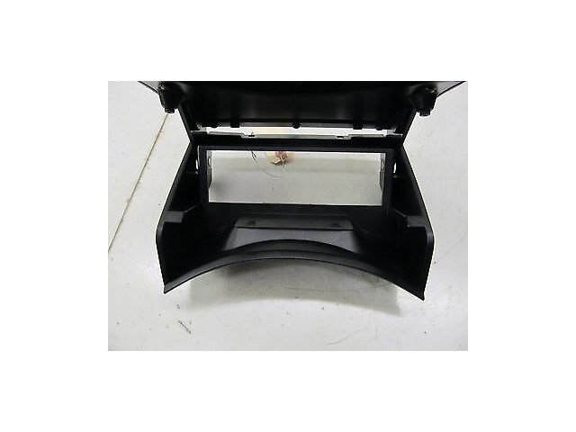 2004-2008 MASERATI QUATTROPORTE M139 OEM LEFT FRONT CD CHANGER HOUSING COVER