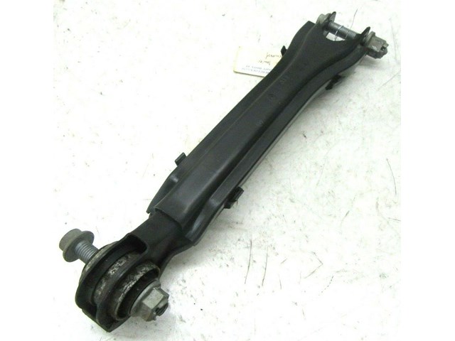 2012-2015 MERCEDES C250 COUPE W204 OEM RIGHT REAR LOWER FORWARD CONTROL ARM