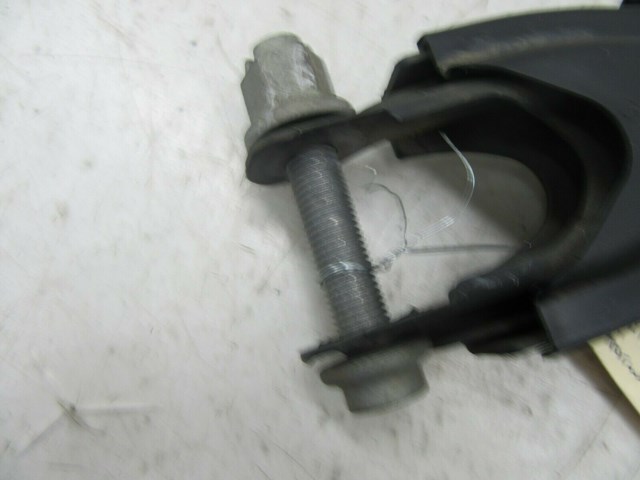 2012-2015 MERCEDES C250 COUPE W204 OEM RIGHT REAR LOWER FORWARD CONTROL ARM