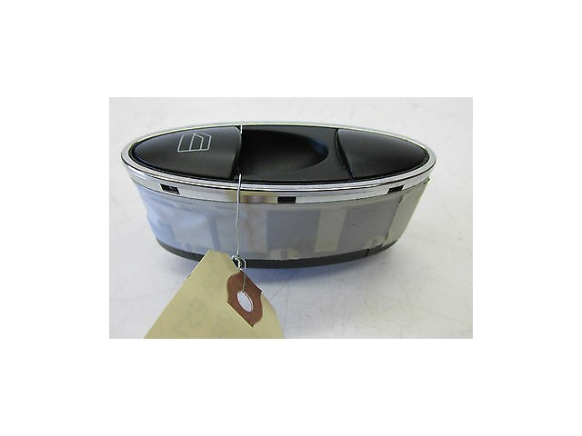 2003-2006 MERCEDES BENZ E320 W211 OEM RIGHT FRONT PASSENGER WINDOW CONTROL 