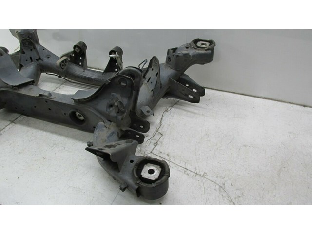  2007-2010 BMW X5 E70 OEM  REAR SUSPENSION SUB FRAME DIFF CARRIER CROSS MEMBER 