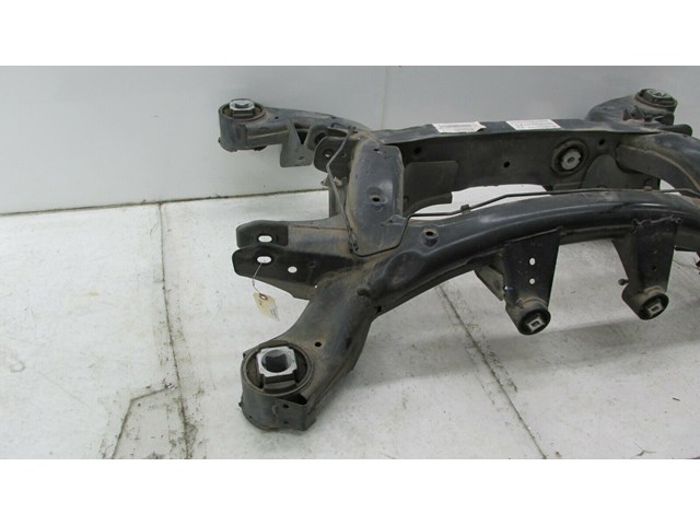  2007-2010 BMW X5 E70 OEM  REAR SUSPENSION SUB FRAME DIFF CARRIER CROSS MEMBER 