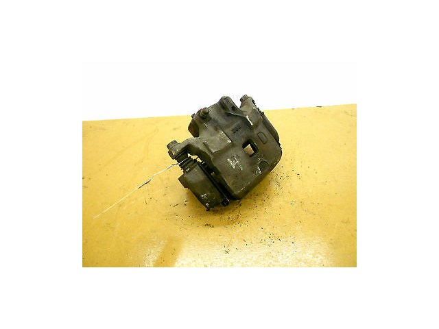 2003-2004 INFINITI G35 SEDAN OEM RIGHT FRONT PASSENGER SIDE BRAKE CALIBER