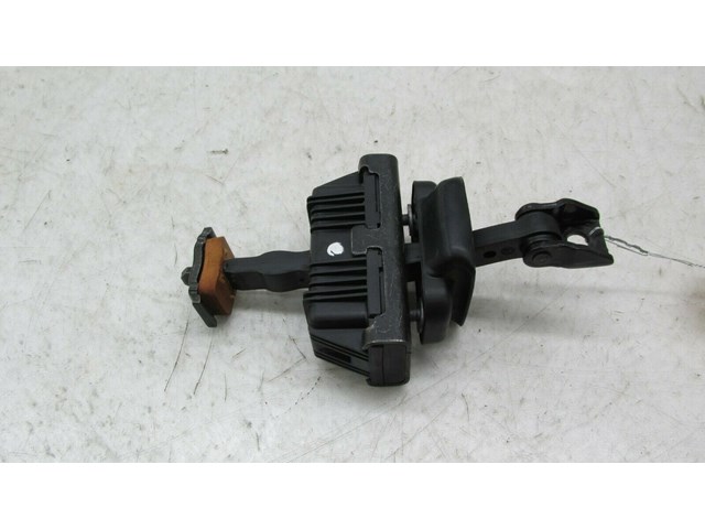  2007-2010 BMW X5 E70 OEM RIGHT FRONT PASSENGER DOOR CHECK STRAP STOPPER 
