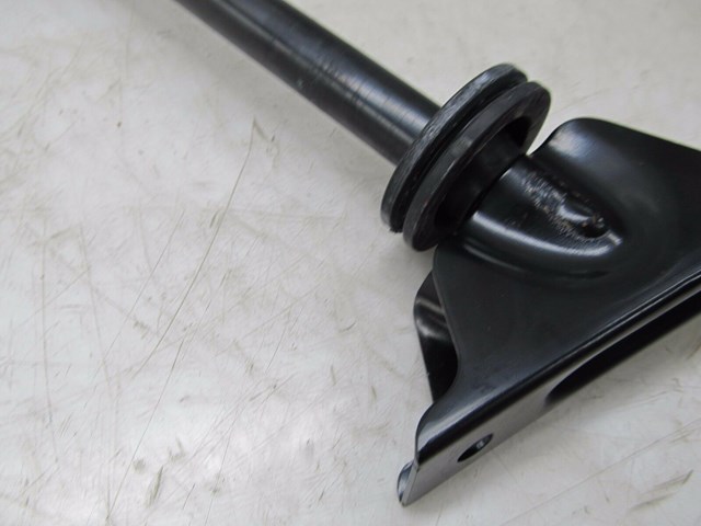 2013-2015 PORSCHE BOXSTER 981 OEM RIGHT FRONT MOUNT SUPPORT BRACKET 99150453800