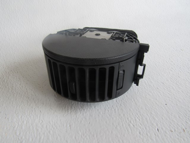 06 Infiniti G35 LH Driver Dash Vent 68751 AC700 R16818