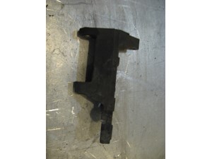 06 Infiniti G35 Power Steering Pump Bracket  R16851